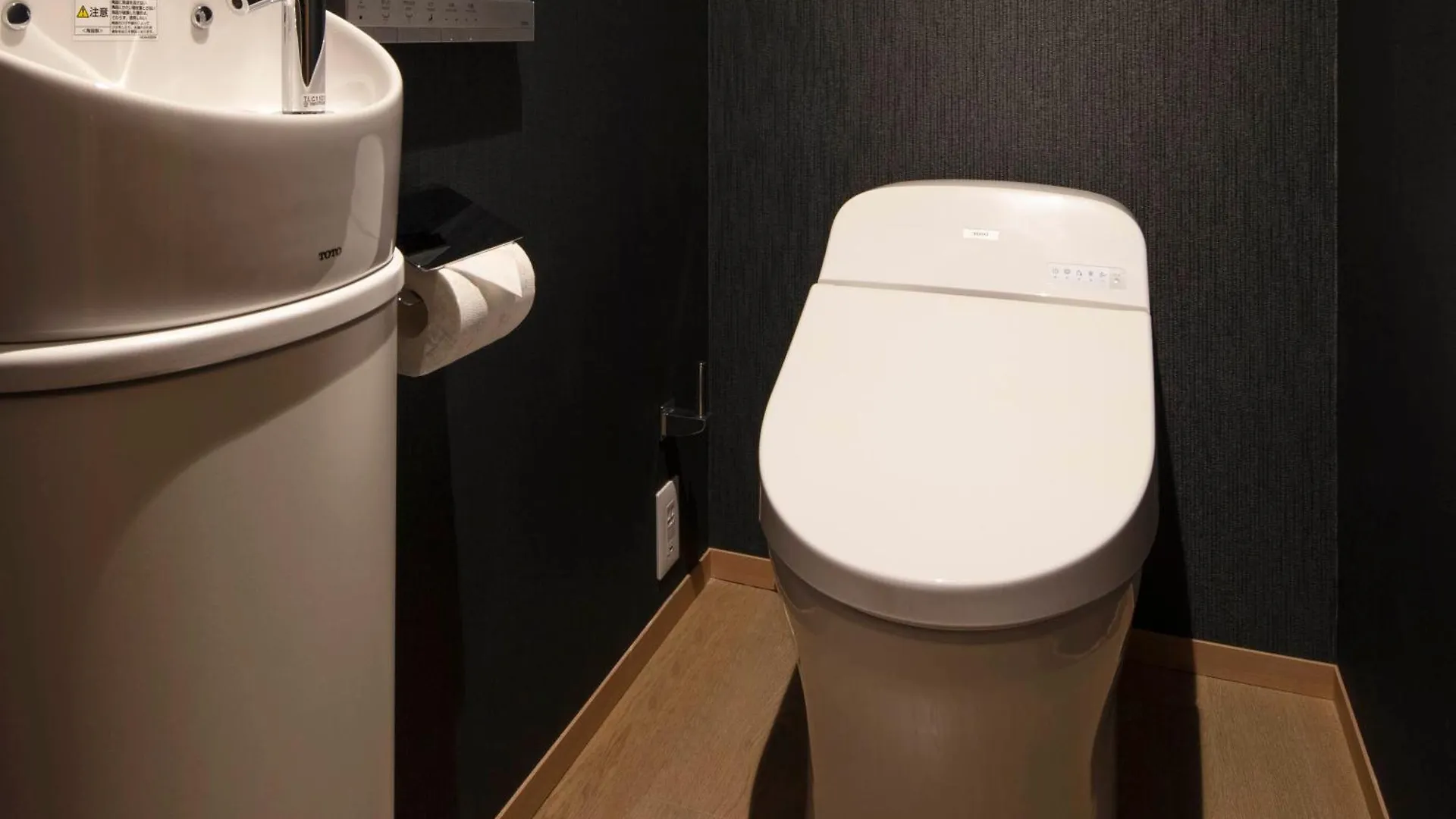 Отель Tokyu Vacations Osaka Midosuji